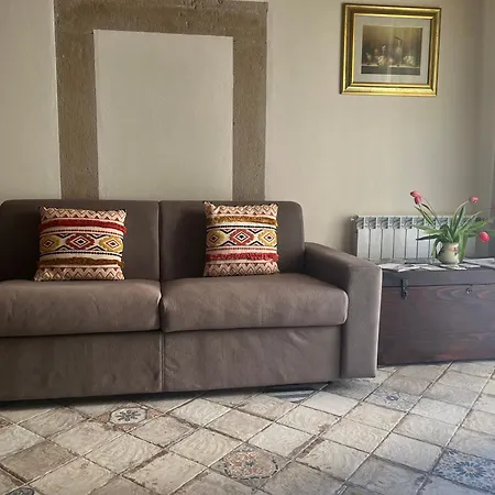 Camelia - A 7 Min Dalla Rocchetta Mattei Camugnano